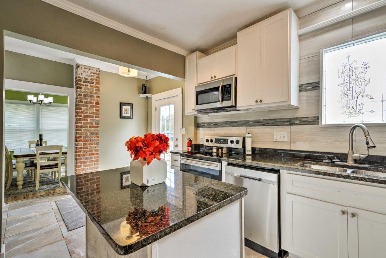 Beachside Getaway - Walk To Gulf, Pier And Casino! Villa Gulfport Luaran gambar